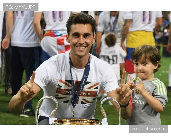 阿韦洛亚排兵布阵引争议，更衣室声音对轮换不满